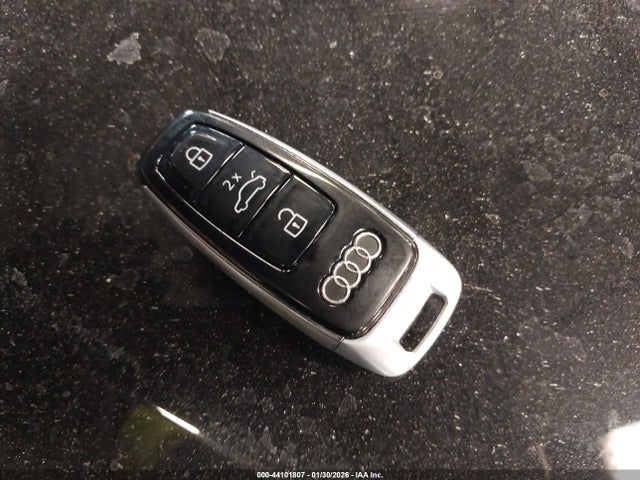 2023 Audi A6 Premium 45 Tfsi Quattro S Tronic მანქანა იყიდება აუქციონზე, vin: WAUD3BF26PN076264, აუქციონის ნომერი: 44101807