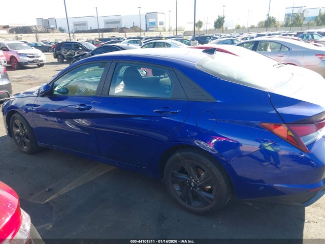 Hyundai ELANTRA SEL 2022 KMHLM4AG7NU255101 Image 15