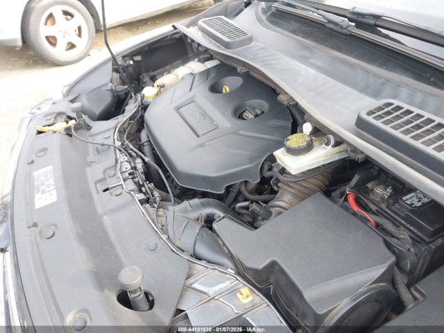 44101830 :رقم المزاد ، 1FMCU0J90EUD51467 vin ، 2014 Ford Escape Titanium مزاد بيع