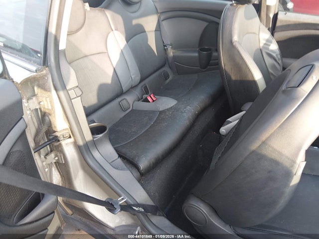 2009 MINI COOPER CLUBMAN WMWML33569TN68523 Photo 7