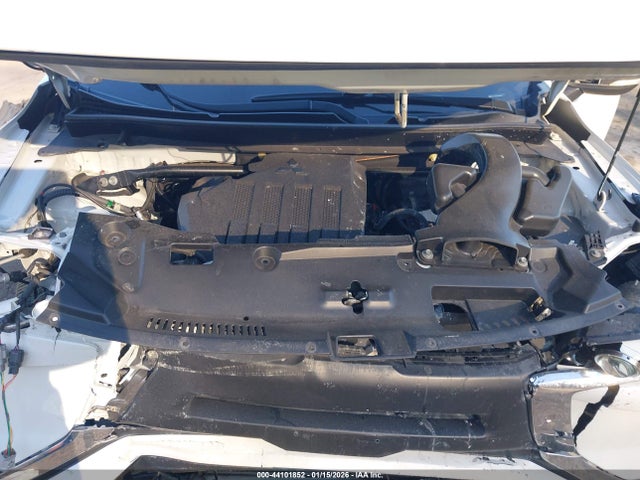 2019 MITSUBISHI ECLIPSE CROSS JA4AT4AA1KZ009244 Photo 9