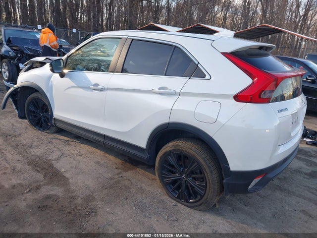 2019 MITSUBISHI ECLIPSE CROSS JA4AT4AA1KZ009244 Photo 2