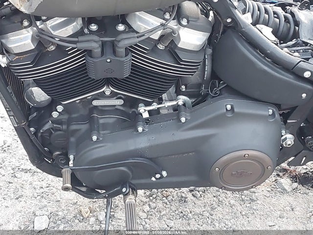 1HD1YJJ27KB042965 Harley-Davidson FXBB
