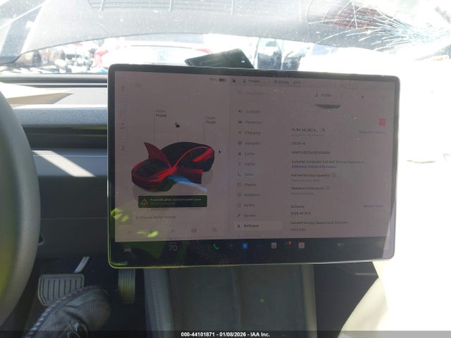 Продажа на аукционе авто 2025 Tesla Model 3 Long Range Rear-wheel Drive/standard Rear-wheel Drive, vin: 5YJ3E1EA5SF053092, номер лота: 44101871