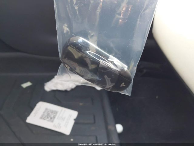 2017 TESLA MODEL S 5YJSA1E21HF223750 Photo 10