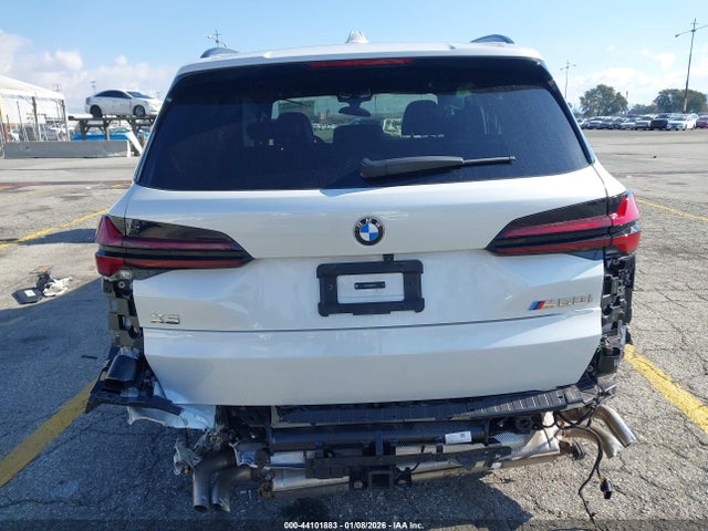 BMW X5 M60i 2025 5UX33EU02S9Y01313 Image 17