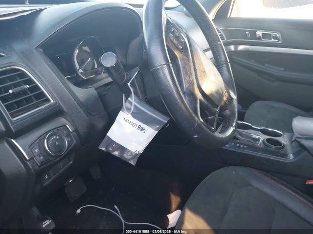 1FM5K7D88JGC73054 Ford EXPLORER XLT