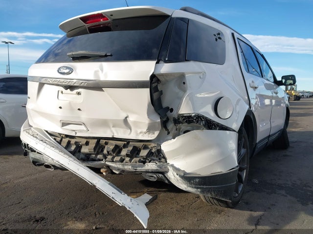 1FM5K7D88JGC73054 Ford EXPLORER XLT