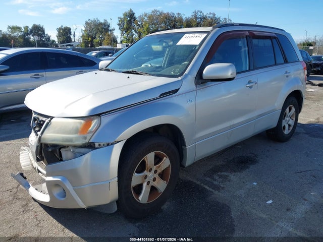 2008 SUZUKI GRAND VITARA JS3TE944084100637 Photo 1