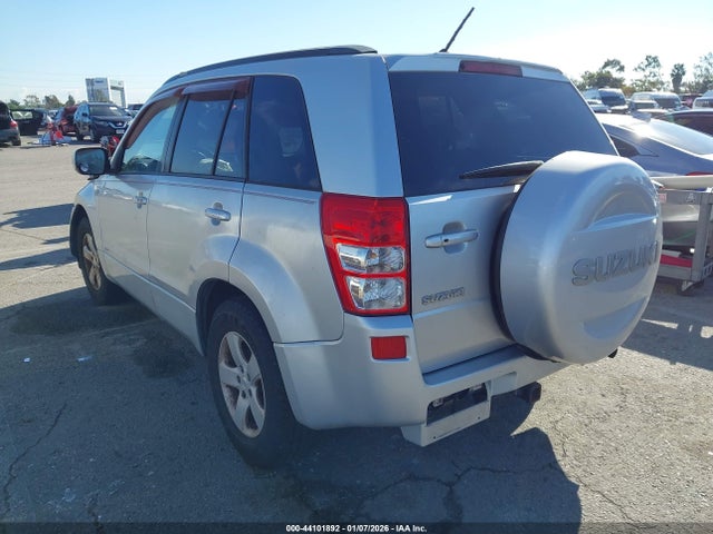 2008 SUZUKI GRAND VITARA JS3TE944084100637 Photo 2