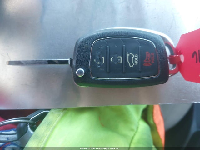 5XYZTDLB9GG367826 Hyundai Santa Fe Sport 2.4l