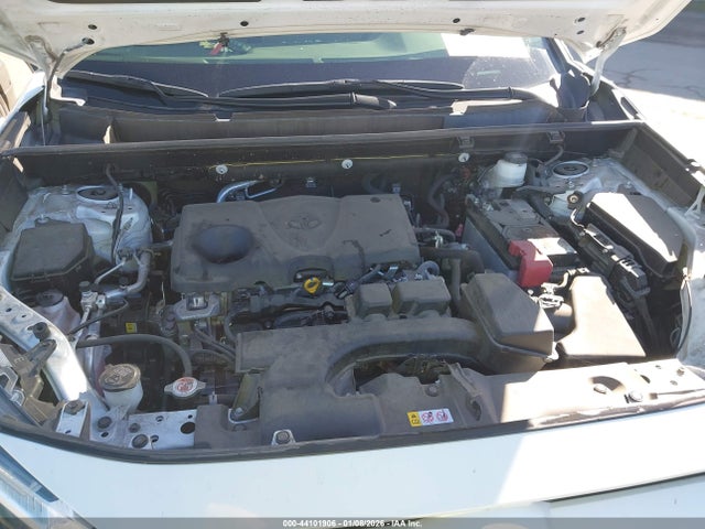 Toyota Rav4 Xle Premium 2024 JTMA1RFVXRJ042353 Image 10