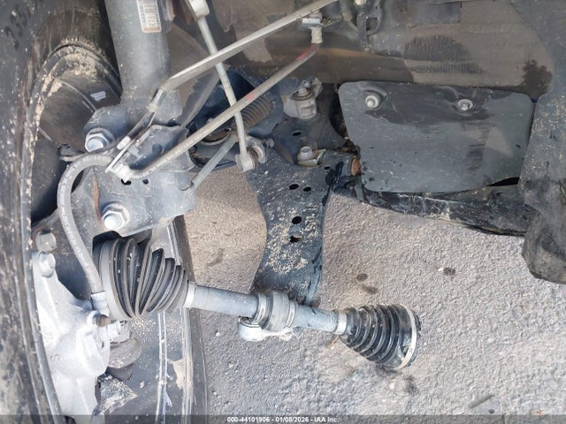Toyota Rav4 Xle Premium 2024 JTMA1RFVXRJ042353 Image 17