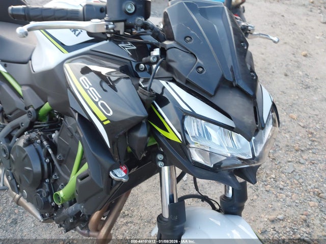 Kawasaki Er650 K 2021 ML5EREK17MDA47536 Image 17