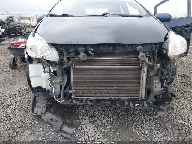 Toyota Prius Two 2015 JTDKN3DU0F0443217 Image 6