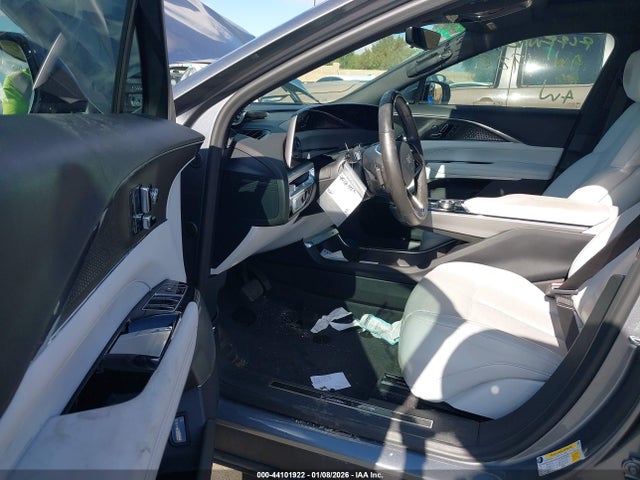 2023 CADILLAC LYRIQ 1GYKPMRK0PZ000256 Photo 4