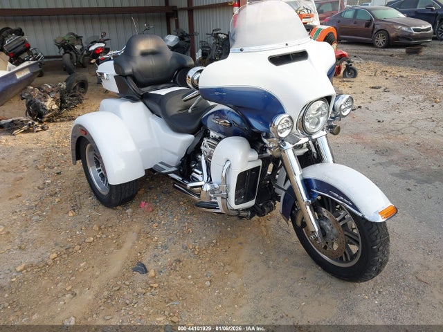 2015 HARLEY-DAVIDSON FLHTCUTG 1HD1MAL14FB854181