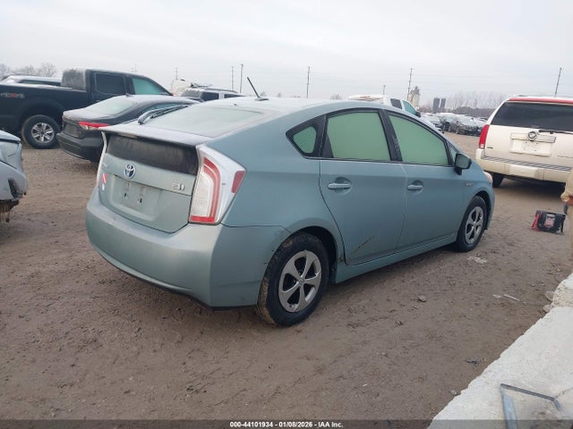 44101934 :رقم المزاد ، JTDKN3DU1D5618123 vin ، 2013 Toyota Prius Four مزاد بيع