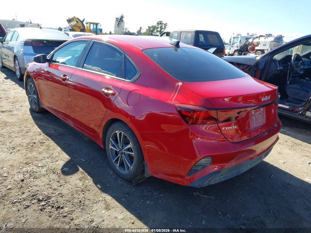 3KPF24ADXRE837565 KIA Forte Lxs