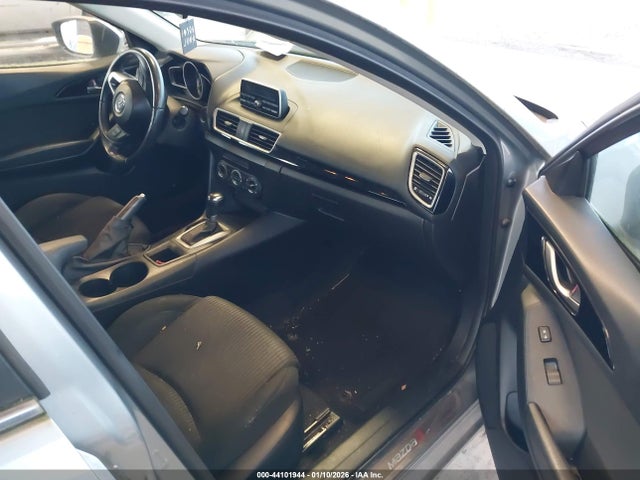 JM1BM1L79E1101146 Mazda Mazda3 I Touring