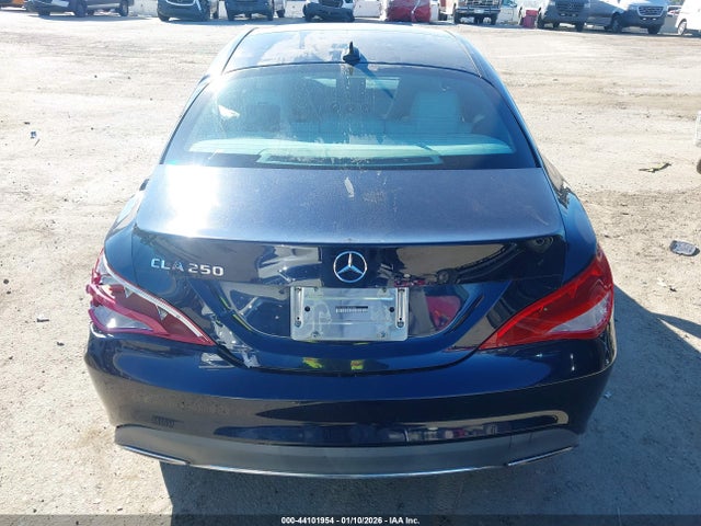 Mercedes-Benz CLA 250 2018 WDDSJ4EB5JN690488 Image 17