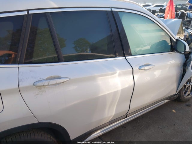 WBXHT3C50K3H33949 BMW X1 Xdrive28i