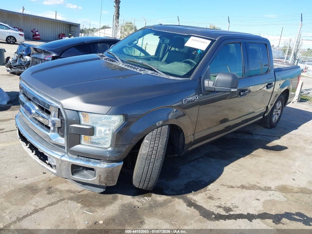 Ford F-150 Xlt 2015 1FTEW1C85FKE64748 Image 2