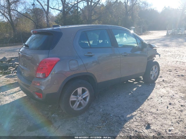 2021 CHEVROLET TRAX KL7CJNSM9MB375805 Photo 3