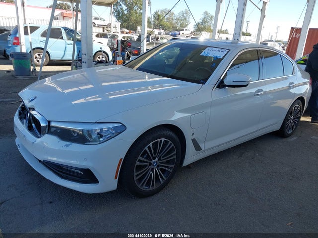WBAJA9C52JB250596 BMW 530e Iperformance