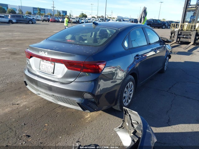 3KPF24AD5PE568520 KIA FORTE LX