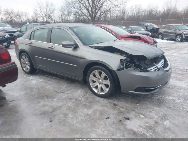 2013 CHRYSLER 200 1C3CCBBB7DN656014
