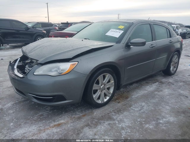 2013 CHRYSLER 200 1C3CCBBB7DN656014 Photo 1