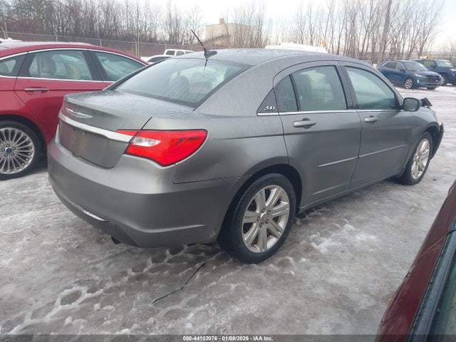 2013 CHRYSLER 200 1C3CCBBB7DN656014 Photo 3