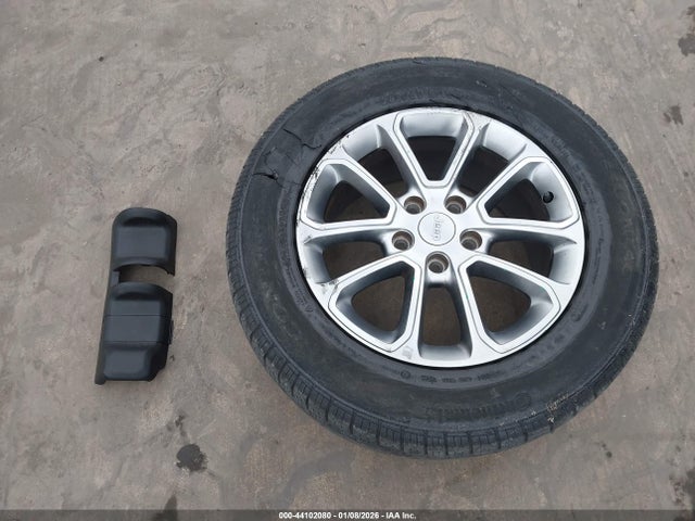 2015 Jeep Grand Cherokee Limited მანქანა იყიდება აუქციონზე, vin: 1C4RJEBG5FC217871, აუქციონის ნომერი: 44102080