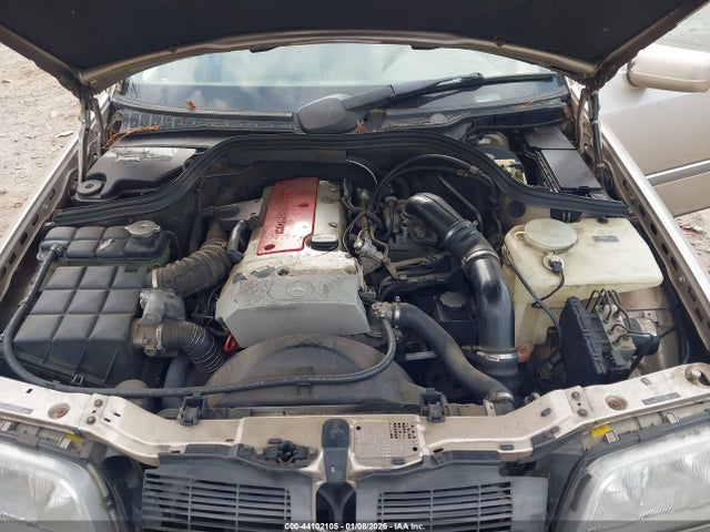 Продажа на аукционе авто 2000 Mercedes-benz C 230 Kompressor, vin: WDBHA24G4YA808553, номер лота: 44102105