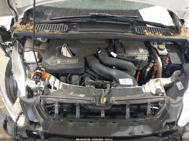1FADP5DU8JL101901 Ford C-max Hybrid Titanium