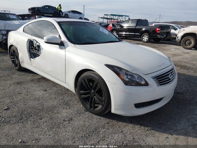 2010 Infiniti G37 Journey მანქანა იყიდება აუქციონზე, vin: JN1CV6EK0AM100379, აუქციონის ნომერი: 44102148