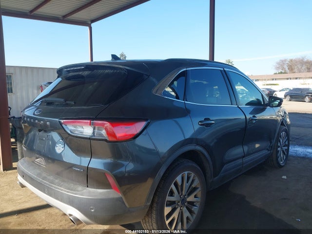 1FMCU9DZ8LUC57835 Ford Escape Titanium Hybrid