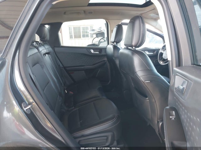 1FMCU9DZ8LUC57835 Ford Escape Titanium Hybrid