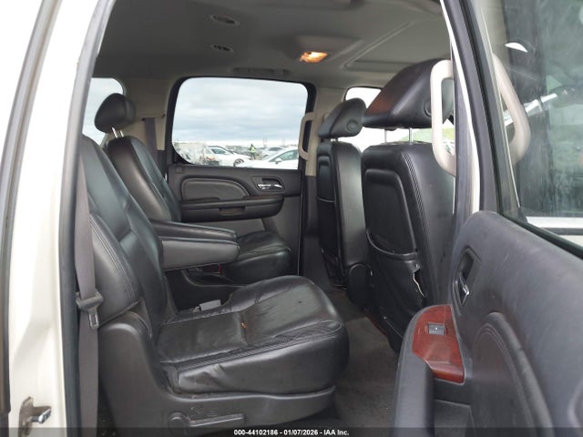2008 CADILLAC ESCALADE ESV 1GYFK66818R131010 Photo 7