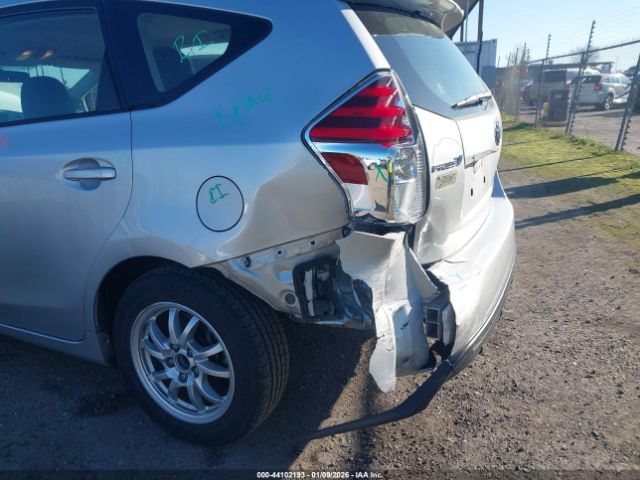 2015 TOYOTA PRIUS V JTDZN3EU2FJ035275 Photo 5