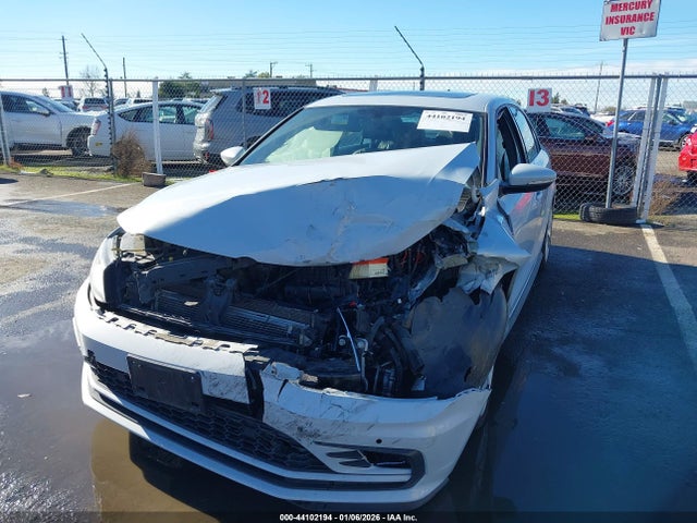 3VW4T7AJ0HM216591 Volkswagen JETTA GLI