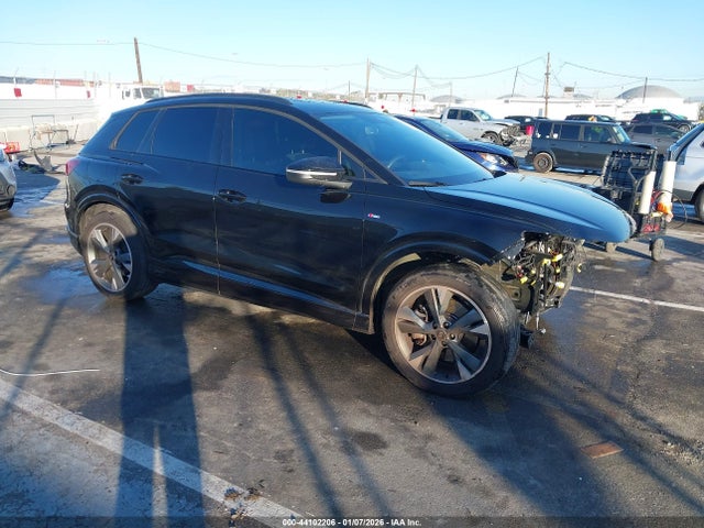 2024 AUDI Q4 E-TRON WA1KUBFZ2RP058589