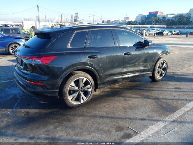 2024 AUDI Q4 E-TRON WA1KUBFZ2RP058589 Photo 3