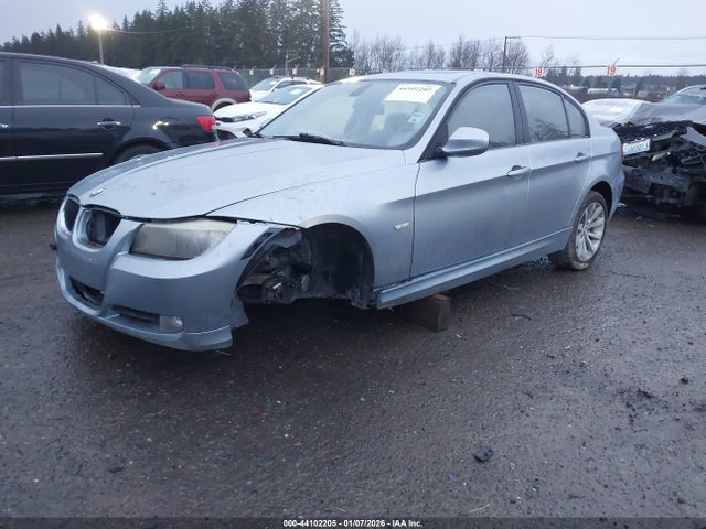 2011 BMW 328I WBAPH7G54BNM57608 Photo 1