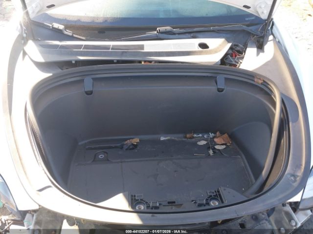 2019 TESLA MODEL 3 5YJ3E1EB1KF513390 Photo 9