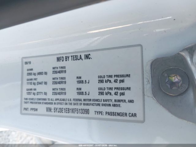 2019 TESLA MODEL 3 5YJ3E1EB1KF513390 Photo 8