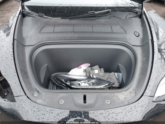 2023 TESLA MODEL Y 7SAYGDEE3PA186610 Photo 9