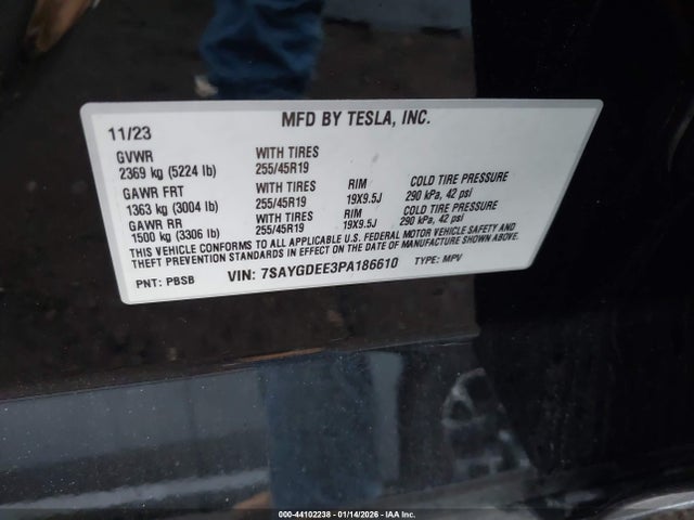2023 TESLA MODEL Y 7SAYGDEE3PA186610 Photo 8