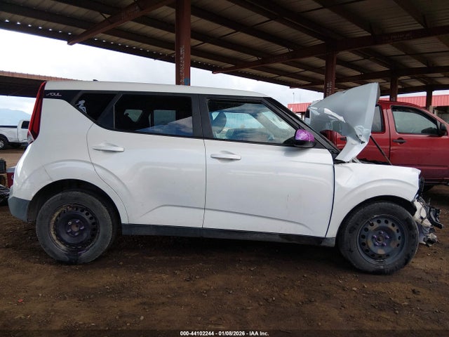 KNDJ23AU9L7073820 KIA SOUL LX